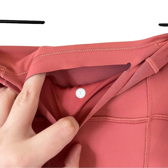 Lululemon In Movement 25” Tight Legging Rustic Coral - Picture 6 of 10